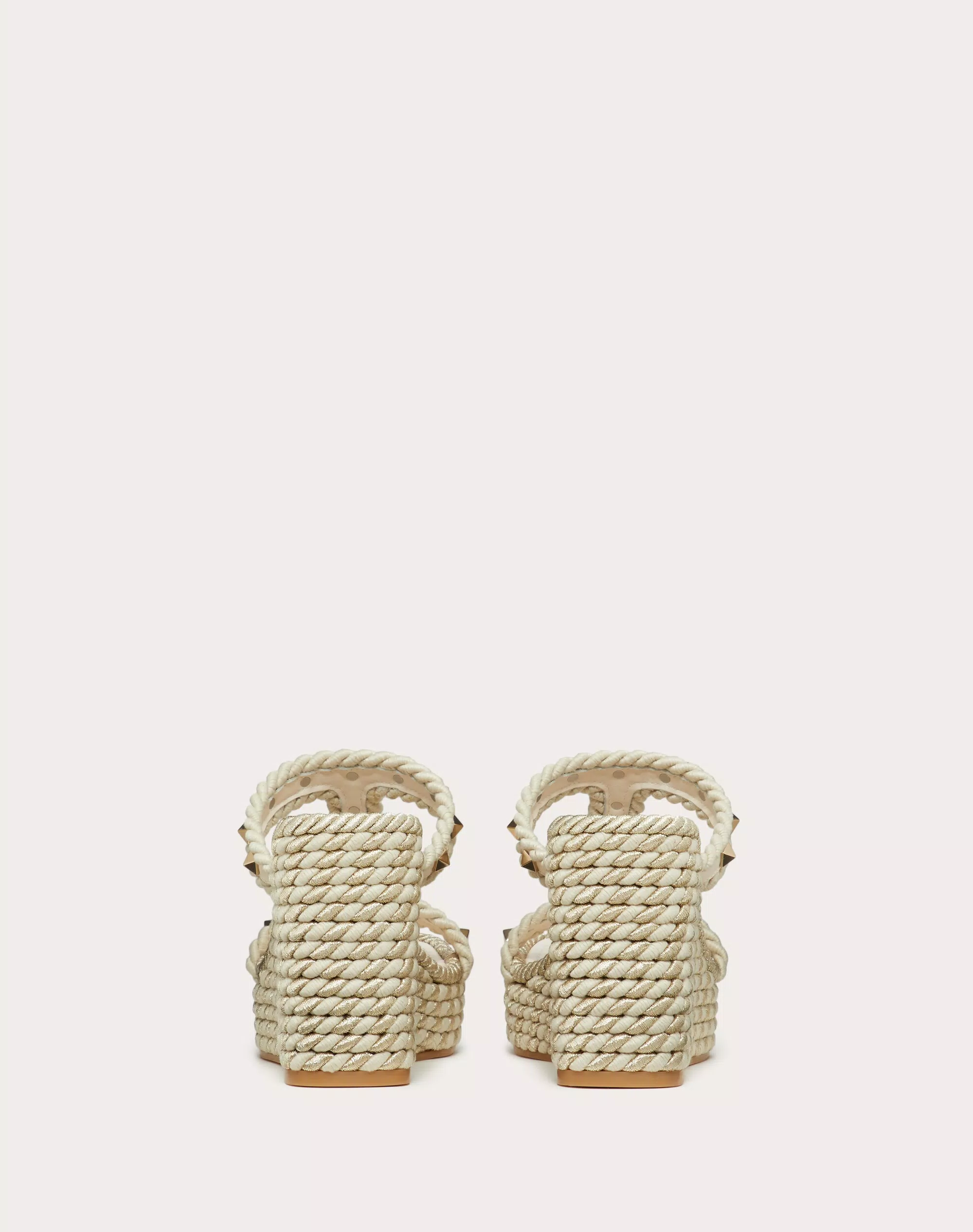 ROCKSTUD WEDGE IN CALFSKIN 90 MM